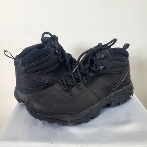 Columbia Newton Ridge Plus men's waterproof hiking shoes